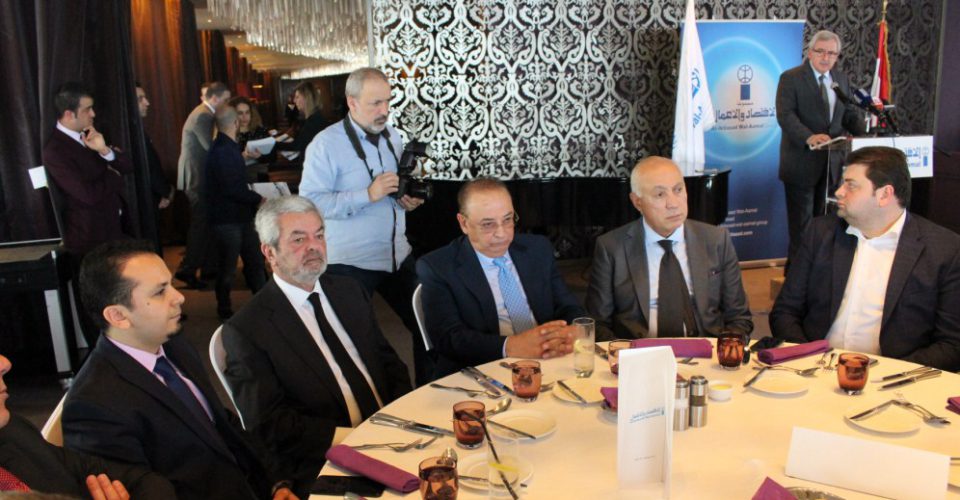 الدكتور حسن تاج الدين ملبياً دعوة مجموعة الاقتصاد والأعمال لمأدبة غداء برعاية رئيس الحكومة