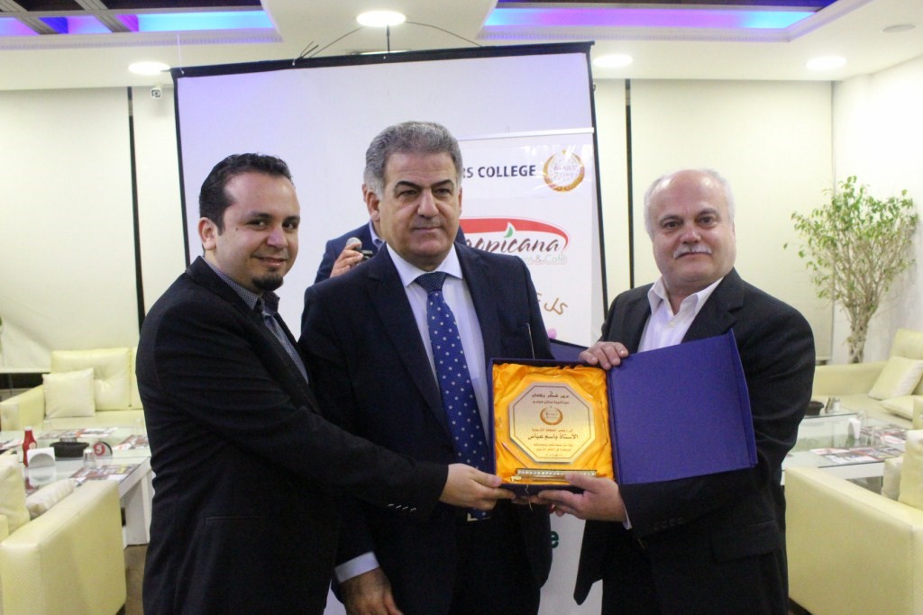 Dr. Tajideen Celebrating Teacher’s day with the Administrative and Academic Staff at Stars College School