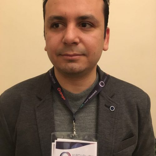الدكتور حسن تاج الدين مشاركاً في مؤتمر الواقع الافتراضي في باريس