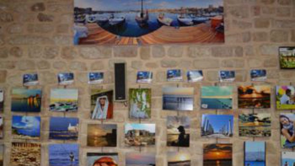 b_350_300_16777215_00_images_dfvdc