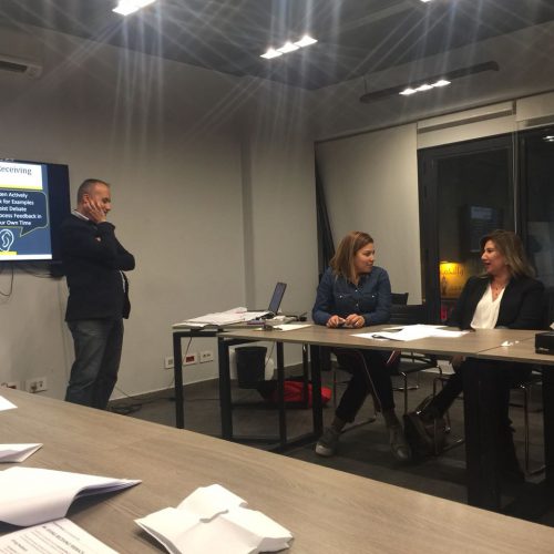 الدكتور حسن تاج الدين مشاركاً في دورة  تدريبية في مهارات التواصل الليونزي