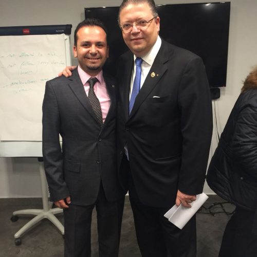 الدكتور حسن تاج الدين مشاركاً في دورة  تدريبية في مهارات التواصل الليونزي