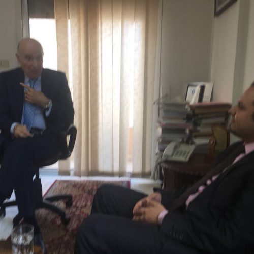 كتاب تقدمة من د. كامل مهنا رئيس مؤسسة  عامل الدولية للدكتور حسن تاج الدين