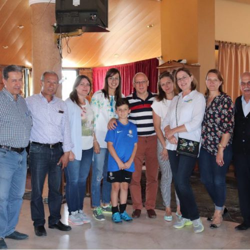 الدكتور حسن تاج الدين مستقبلاً السفير الأوكراني ايغور اوستاش في صور