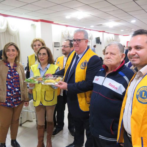 الدكتور حسن تاج الدين مشاركًا مع المسنين في عيدهم