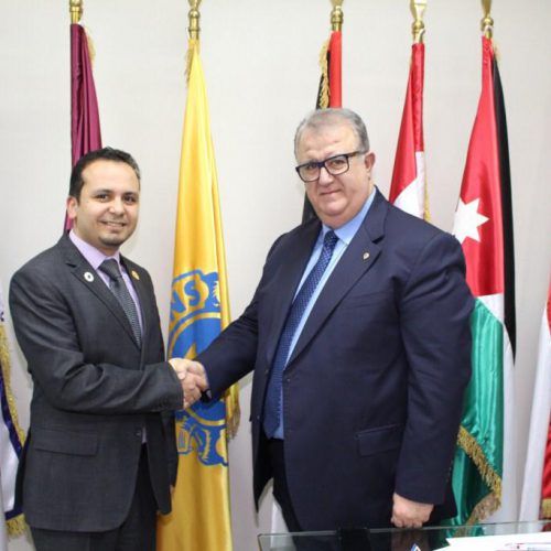 جمعية أندية الليونز الدولية تكرم الدكتور حسن تاج الدين