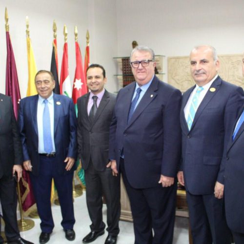 جمعية أندية الليونز الدولية تكرم الدكتور حسن تاج الدين