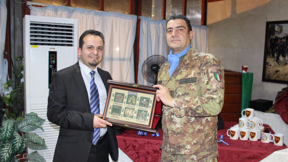 درع القطاع الغربي في اليونيفيل للدكتورحسن تاج الدين