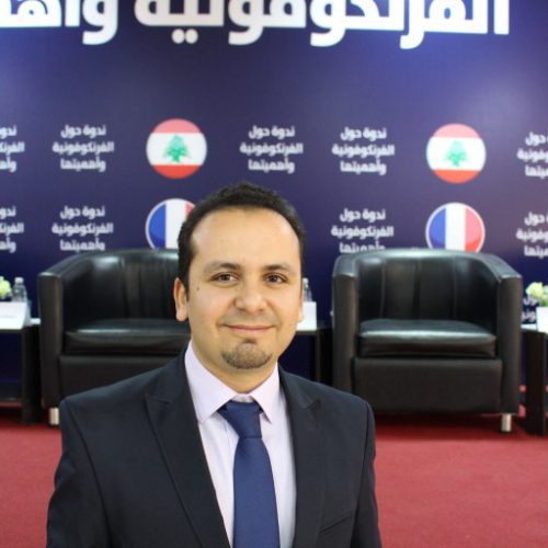 الدكتور حسن تاج الدين منظمًا ندوة عن الفرونكوفونية وأهميتها بالتعاون مع السفارة الفرنسية في صور