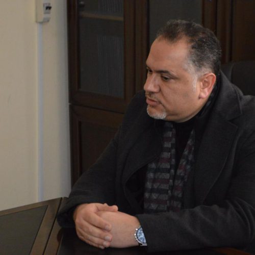 Dr. Hassan Tajideen welcoming the Commander of UNIFEL West Sector – Joint Task Force – Lebanon Brigadier General Diodato Abagnara, at Stars College School