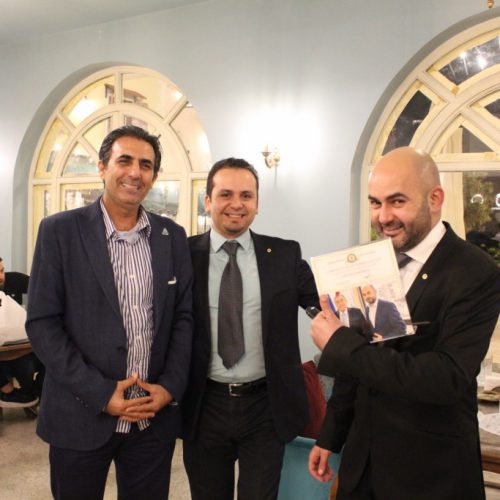 الدكتور حسن تاج الدين مكرماً من لجنة مؤتمرالبحرالمتوسط الليونزي