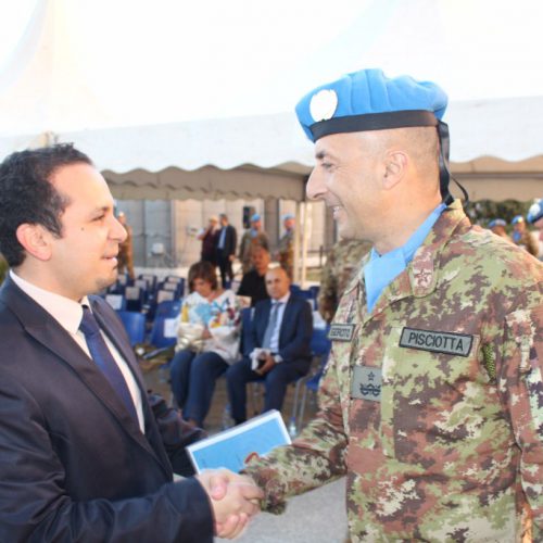 الدكتور حسن تاج الدين مشاركًا حفل تسلم وتسليم في قيادة القطاع الغربي لليونيفيل