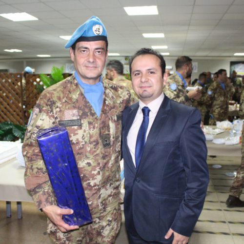 الدكتور حسن تاج الدين مشاركًا حفل تسلم وتسليم في قيادة القطاع الغربي لليونيفيل