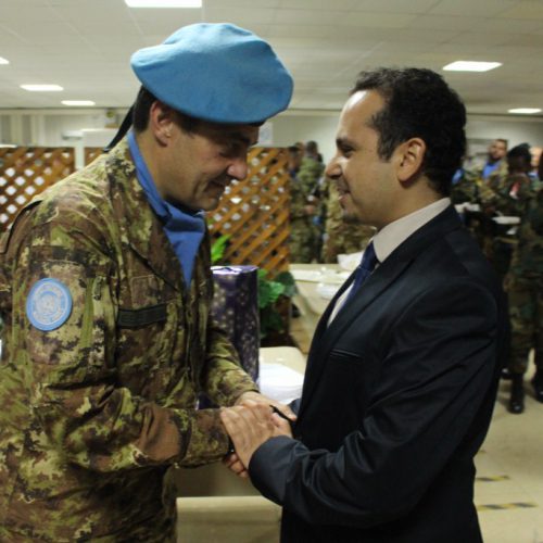 الدكتور حسن تاج الدين مشاركًا حفل تسلم وتسليم في قيادة القطاع الغربي لليونيفيل