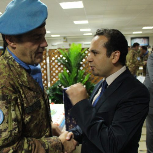 الدكتور حسن تاج الدين مشاركًا حفل تسلم وتسليم في قيادة القطاع الغربي لليونيفيل