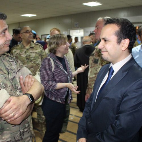 الدكتور حسن تاج الدين مشاركًا حفل تسلم وتسليم في قيادة القطاع الغربي لليونيفيل