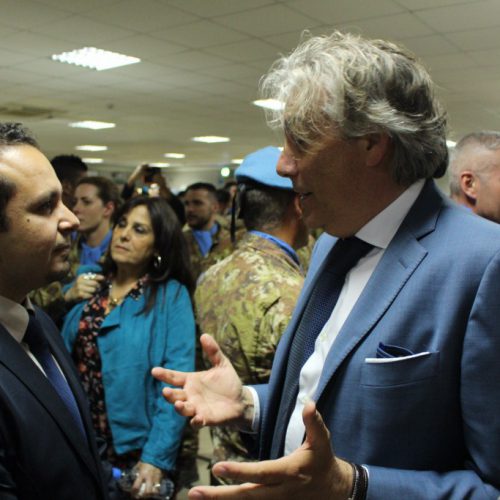 الدكتور حسن تاج الدين مشاركًا حفل تسلم وتسليم في قيادة القطاع الغربي لليونيفيل