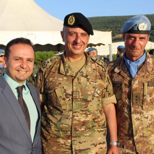 الدكتور حسن تاج الدين مشاركا بحفل التسليم والتسلم لقائد الكتيبه الايطاليه