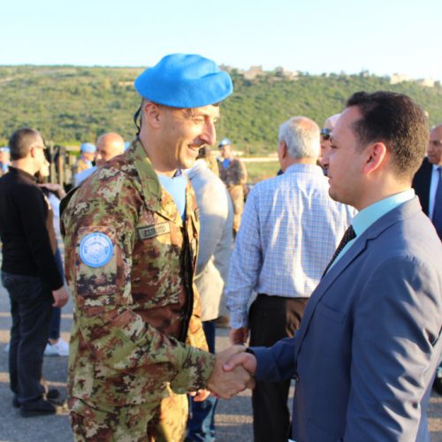 الدكتور حسن تاج الدين مشاركا بحفل التسليم والتسلم لقائد الكتيبه الايطاليه