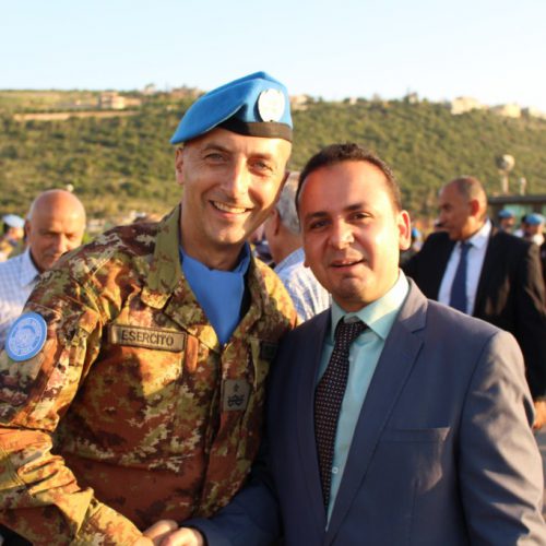 الدكتور حسن تاج الدين مشاركا بحفل التسليم والتسلم لقائد الكتيبه الايطاليه