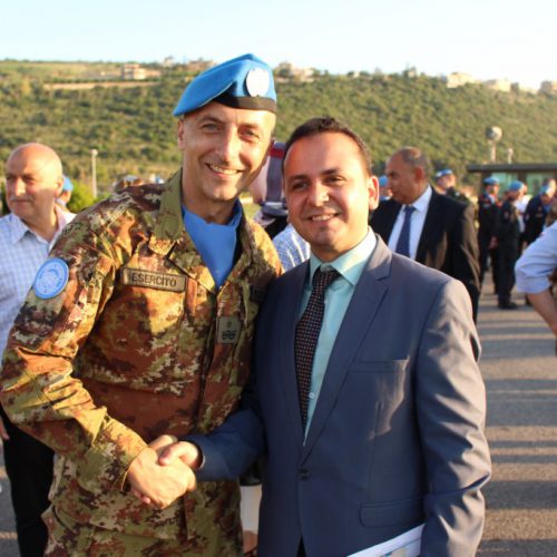 الدكتور حسن تاج الدين مشاركا بحفل التسليم والتسلم لقائد الكتيبه الايطاليه