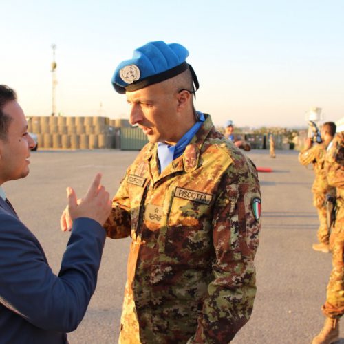 الدكتور حسن تاج الدين مشاركا بحفل التسليم والتسلم لقائد الكتيبه الايطاليه